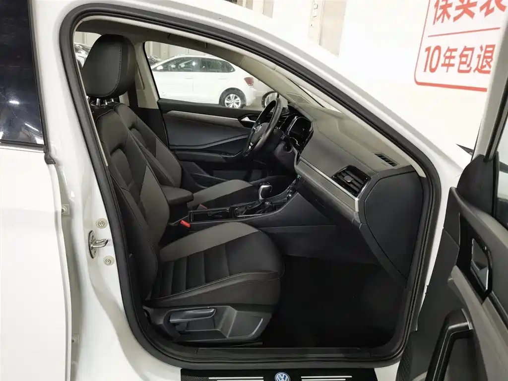Volkswagen Sagitar 2021 200TSI DSG Surpassing Edition фото 23