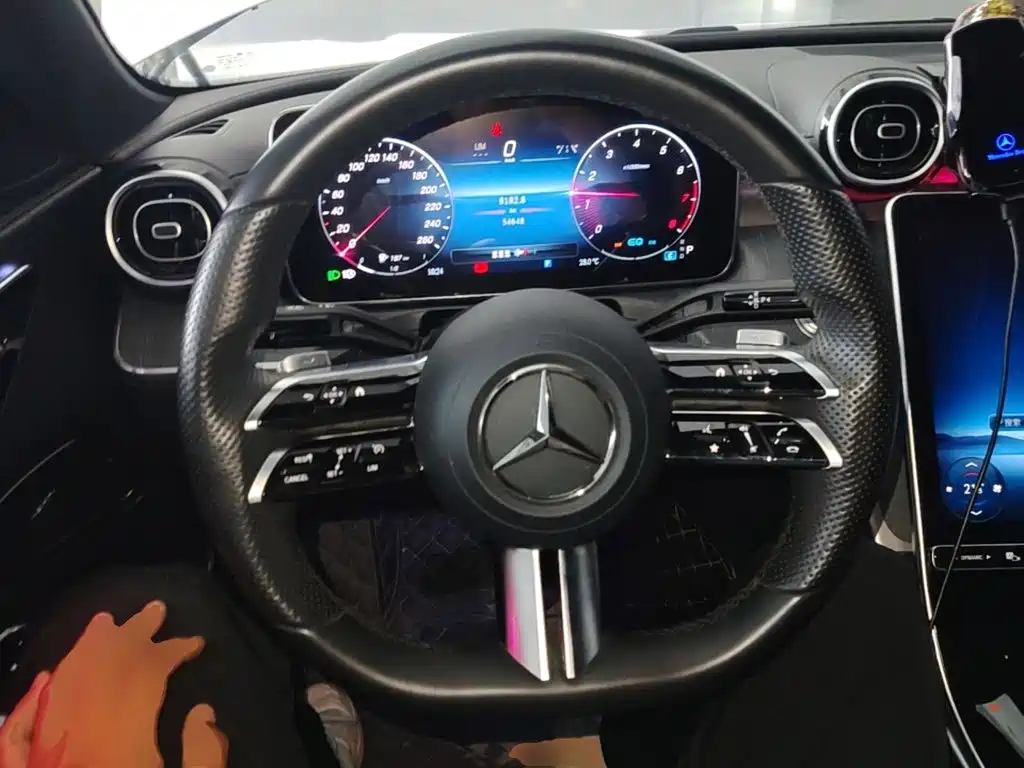 MERCEDES-BENZ CLASS C