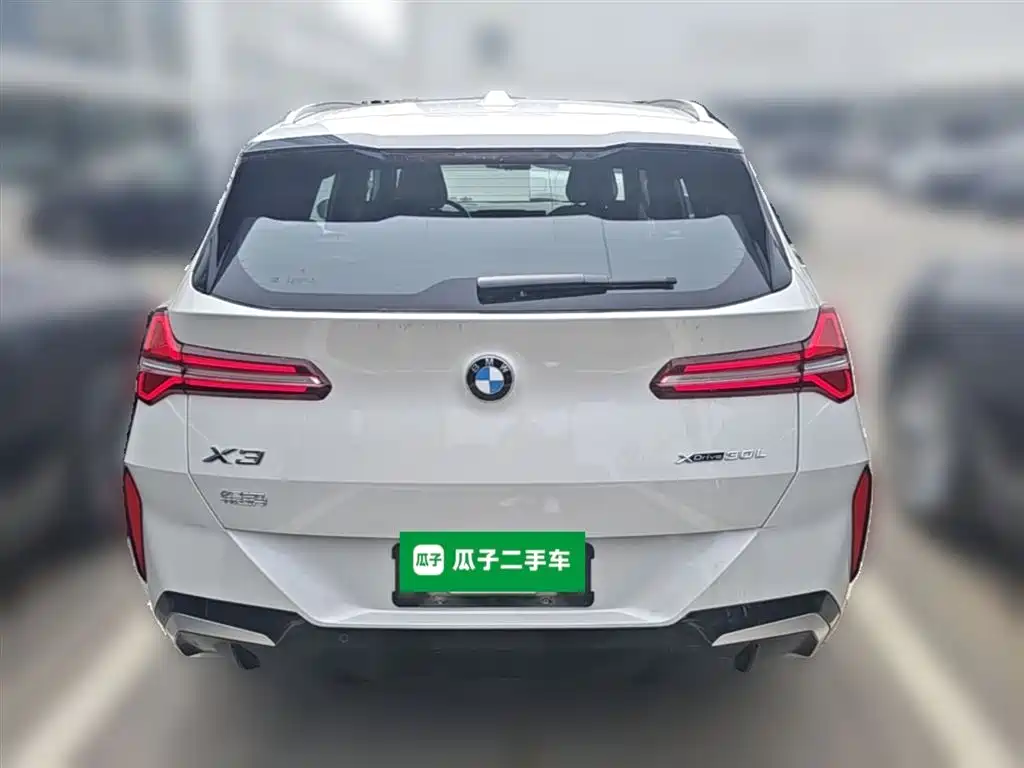 BMW X3 2025 xDrive30L Leading M Sport Package фото 10