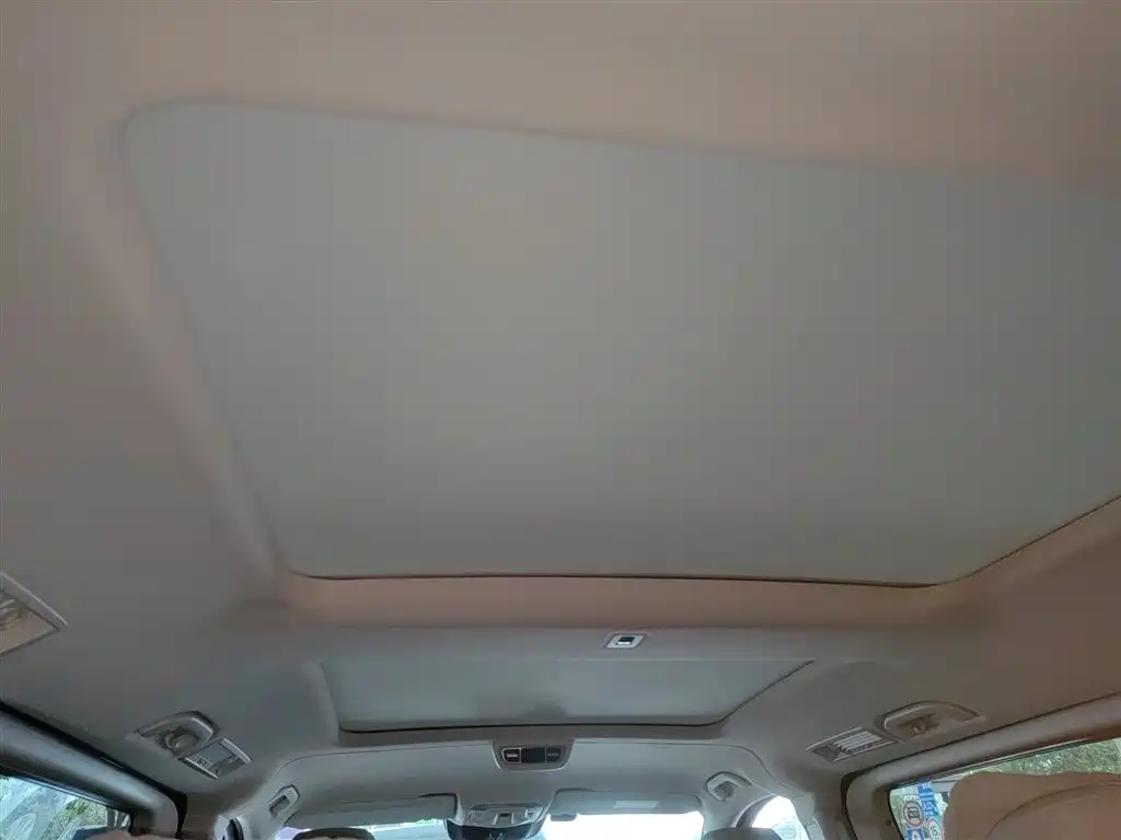 Mercedes-Benz V-Class 2021 V 260 Premium Edition фото 14