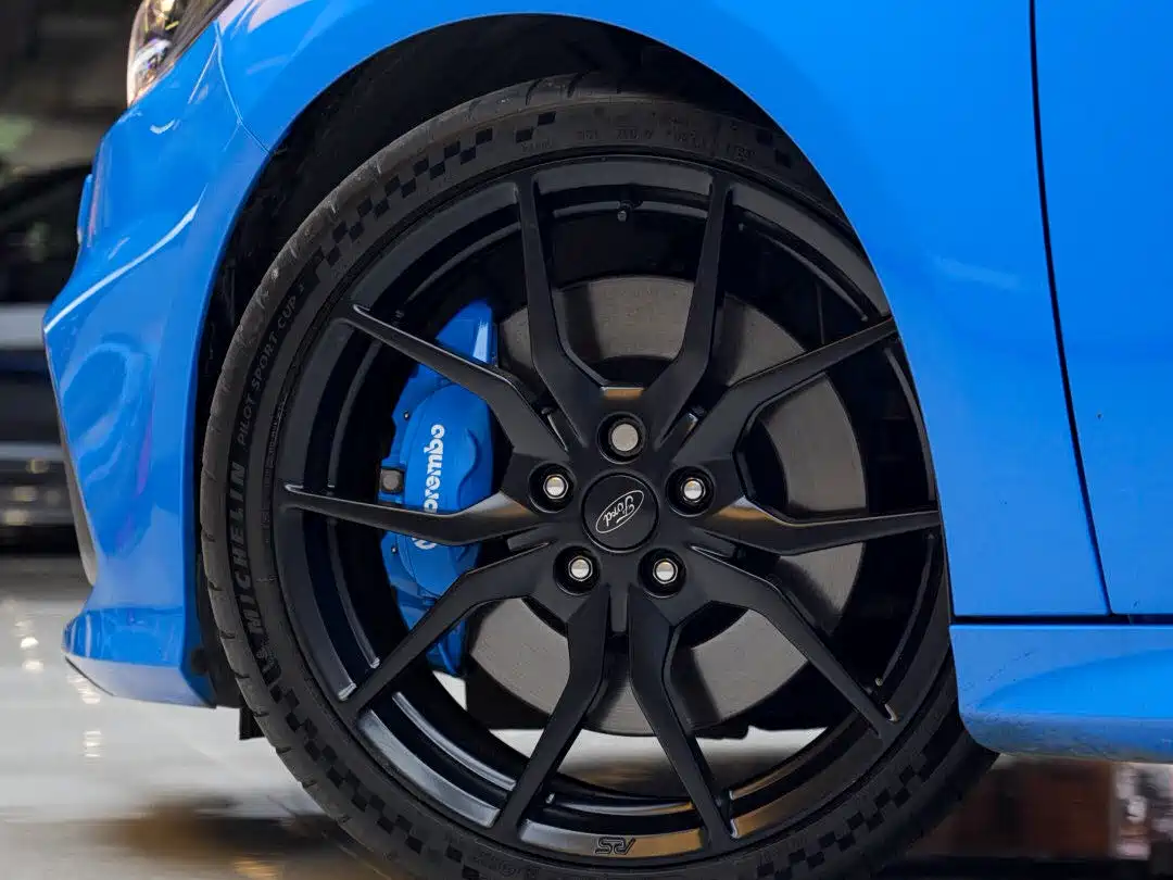 Ford Focus (Import) 2018 2.3T RS Track Edition фото 4