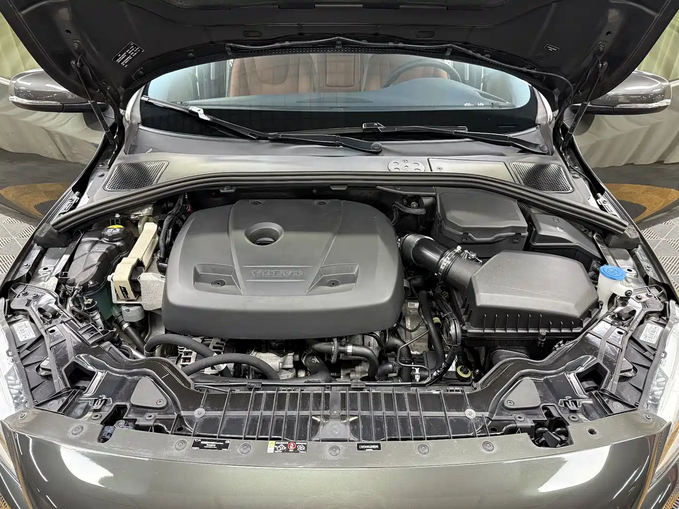 Фото 37 - Volvo S60
