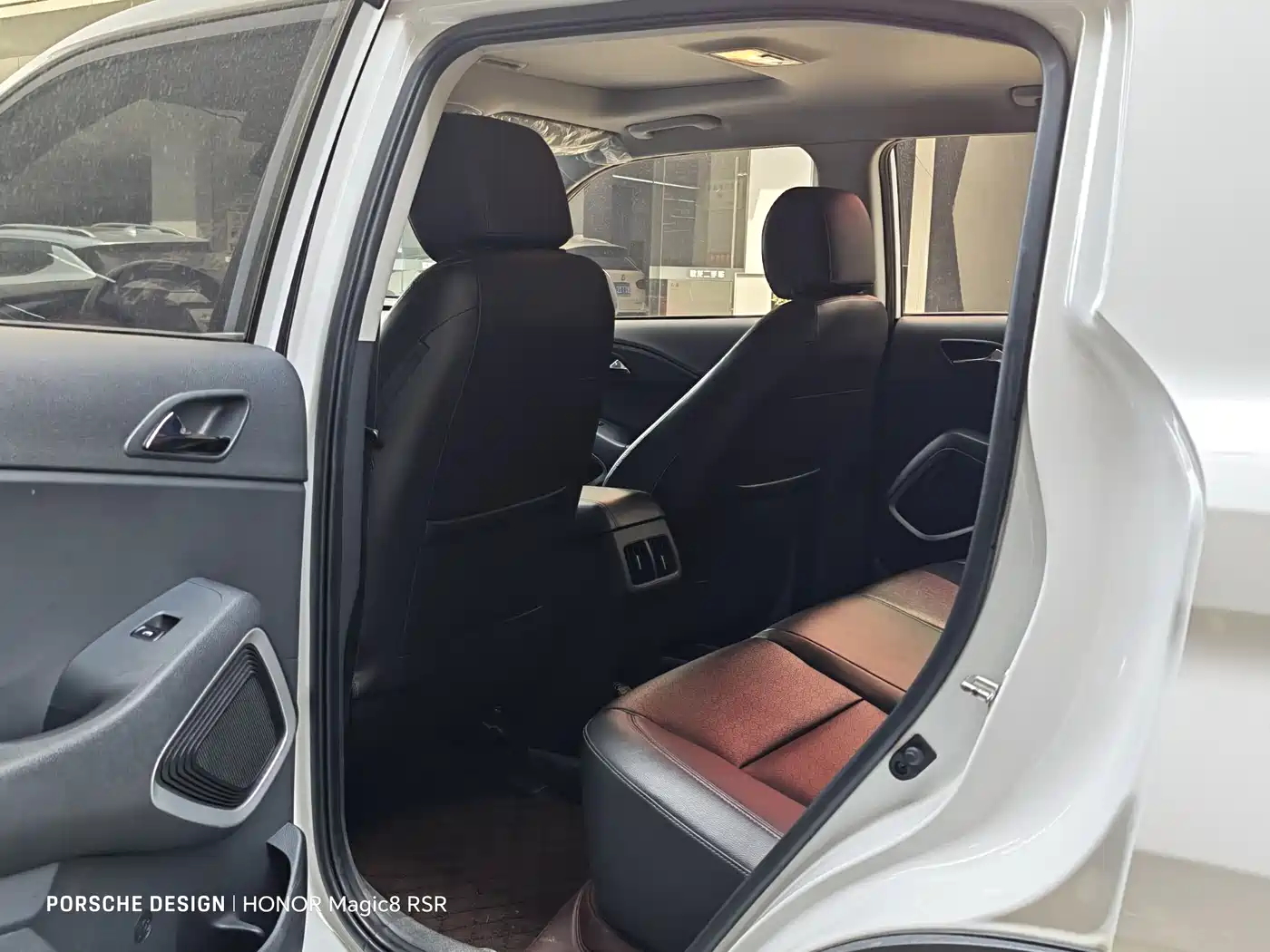 Hyundai Beijing Hyundai ix35 2019 2.0L Automatic 2WD Zhiyong·Smooth Enjoy China VI фото 3