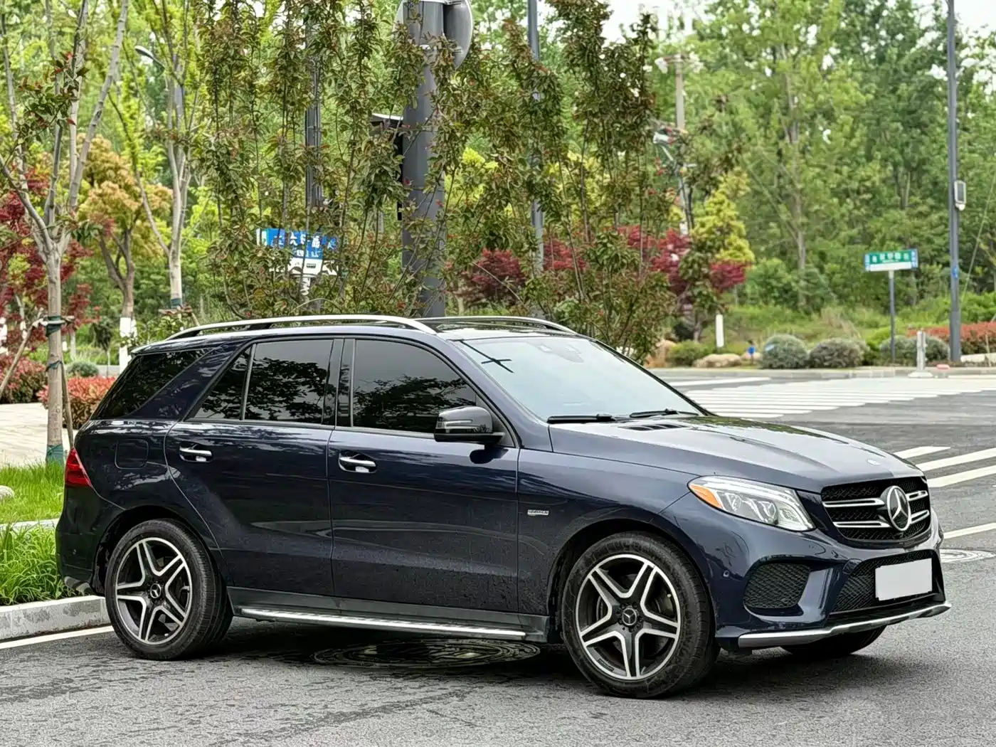 Mercedes-Benz GLE AMG 2017 AMG GLE 43 4MATIC фото 3