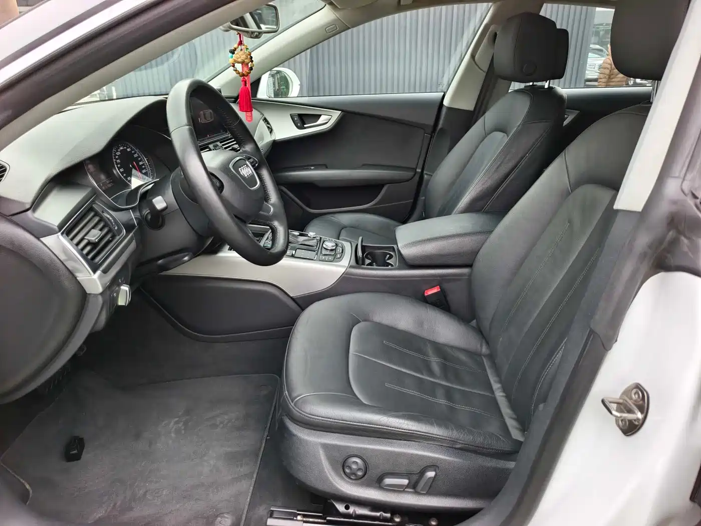 Audi A7 2013 35 FSI quattro Progressive фото 11