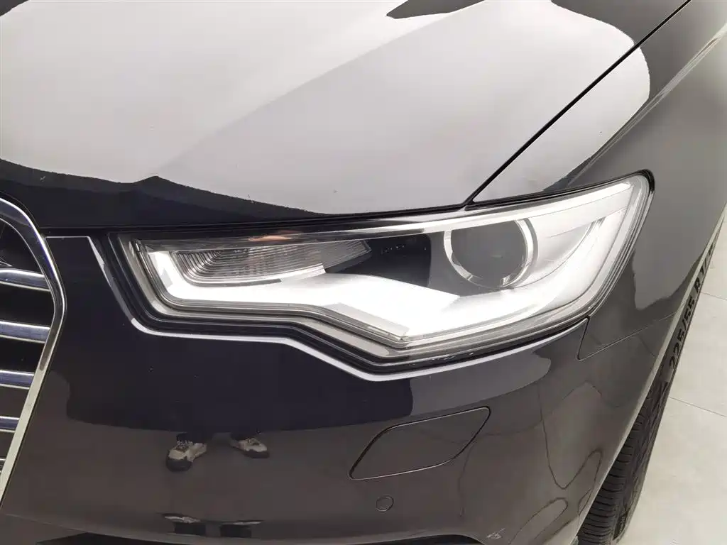 Audi A6L 2012 TFSI Standard фото 7