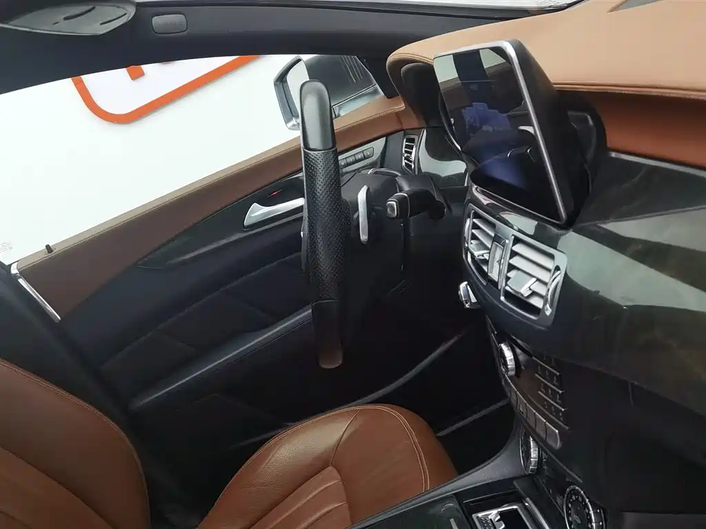 Mercedes-Benz CLS 2015 CLS 320 фото 22