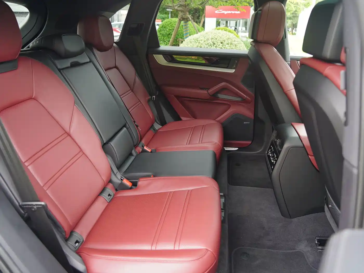 2026 Porsche Cayenne