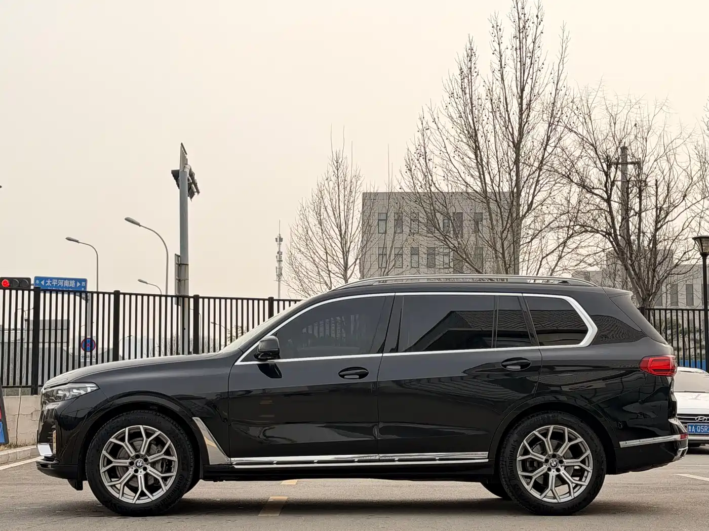 BMW X7 2020 xDrive40i Premium Luxury Package фото 2