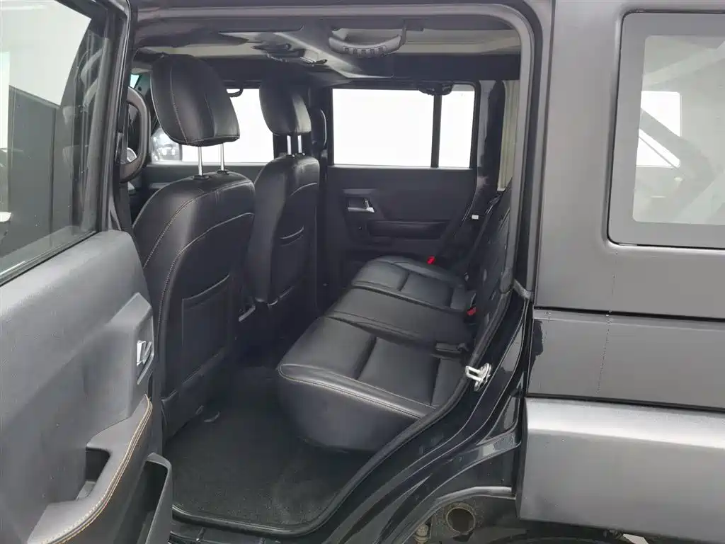 BAIC ORV Beijing Offroad BJ40 2016 Model 40L 2.0T Manual 4WD Premium фото 15