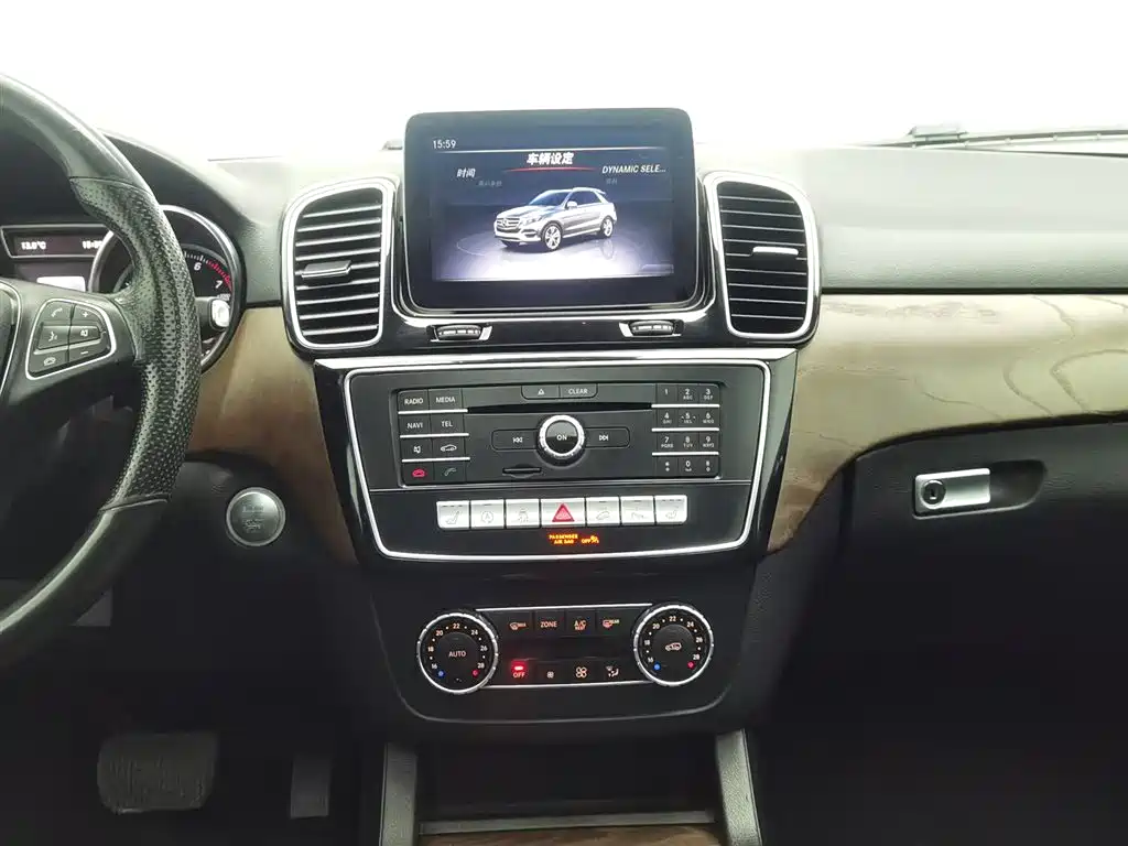 Mercedes-Benz GLE 2017 GLE 320 4MATIC Dynamic фото 12