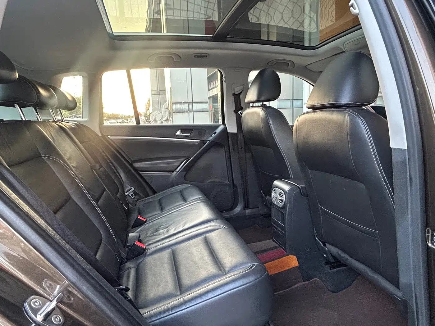 Volkswagen Tiguan 2015 1.8TSI Automatic 4WD Highline фото 12