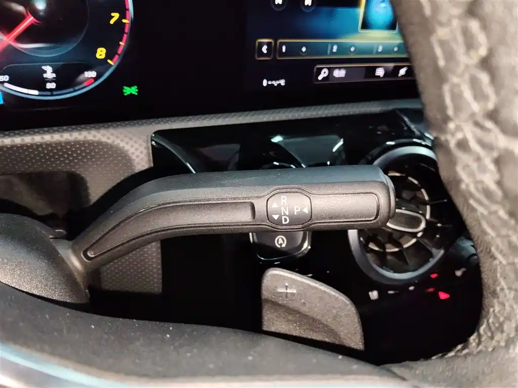 Mercedes-Benz A-Class 2021 A 200 L Sport Sedan Dynamic Type фото 10