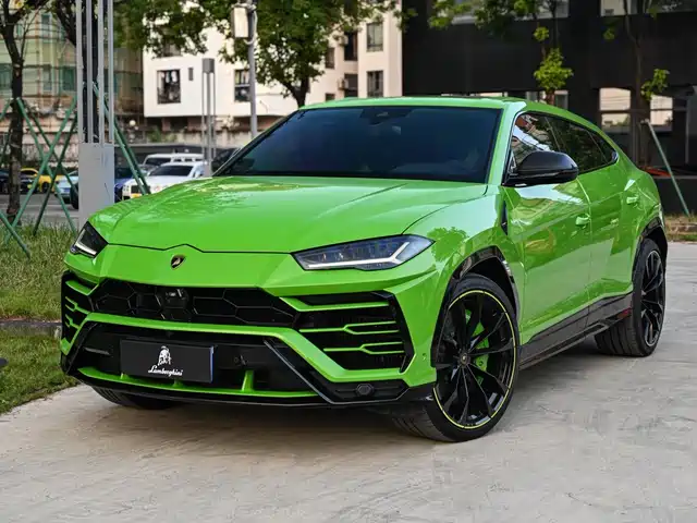Lamborghini Urus 4.0T V8