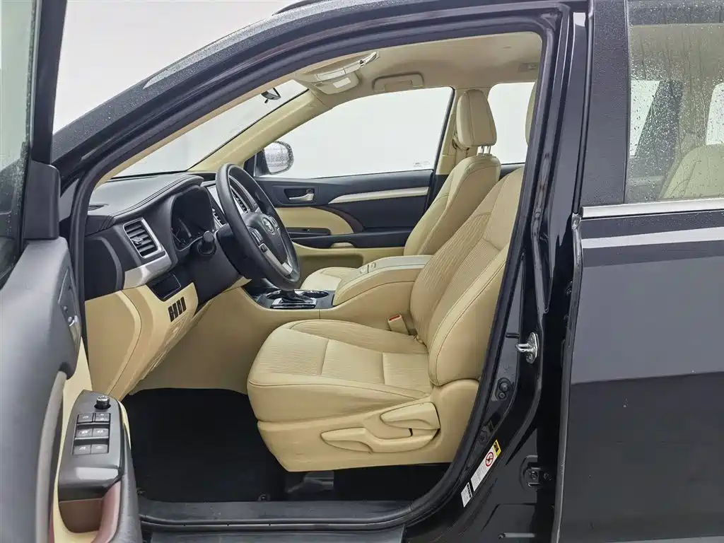 Toyota Highlander 2017 2.0T 2WD Elite 5-Seater фото 10