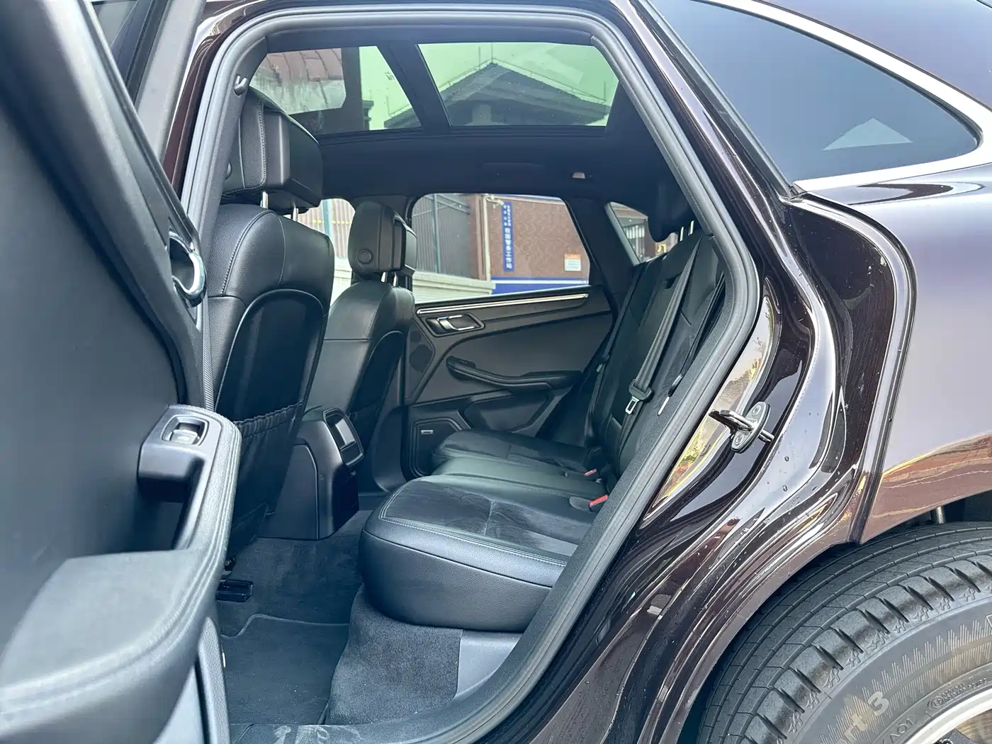 Porsche Macan 2016 Macan 2.0T фото 9