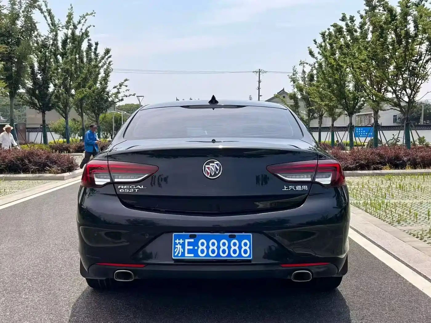 BUICK REGAL