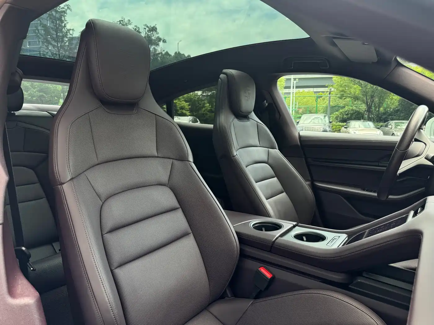 Porsche Taycan 2020 Taycan фото 21