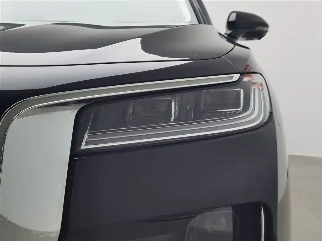 Hongqi H9 2020 2.0T Smart Connection Qi Chang Edition фото 7