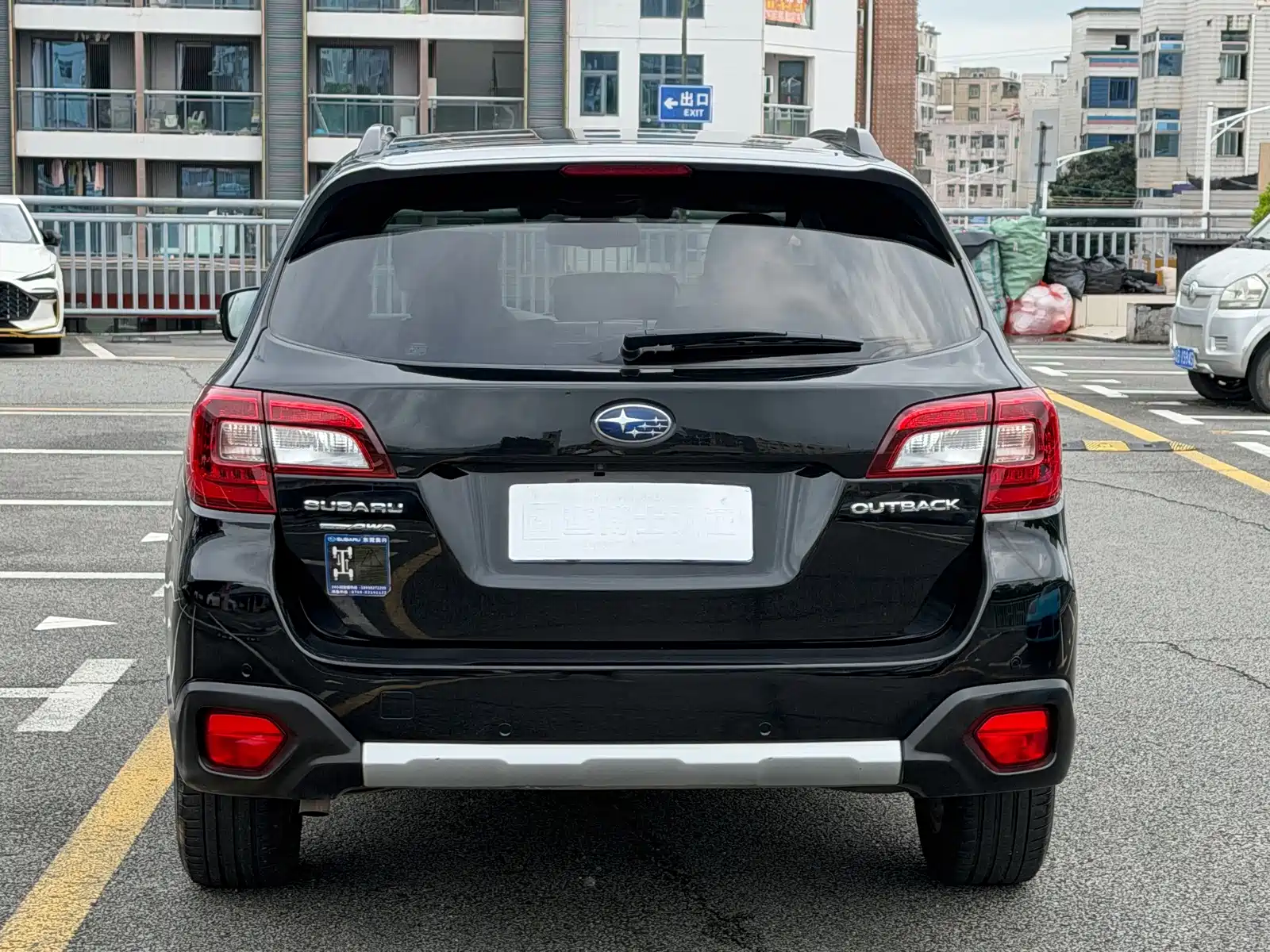 Фото 9 - Subaru Outback