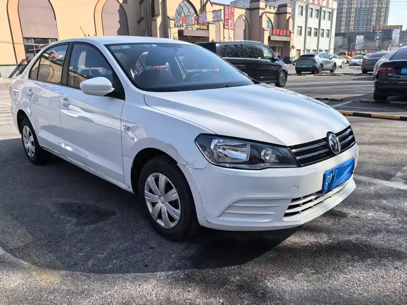 Volkswagen Jetta 2015 1.6L Manual Trend фото 2