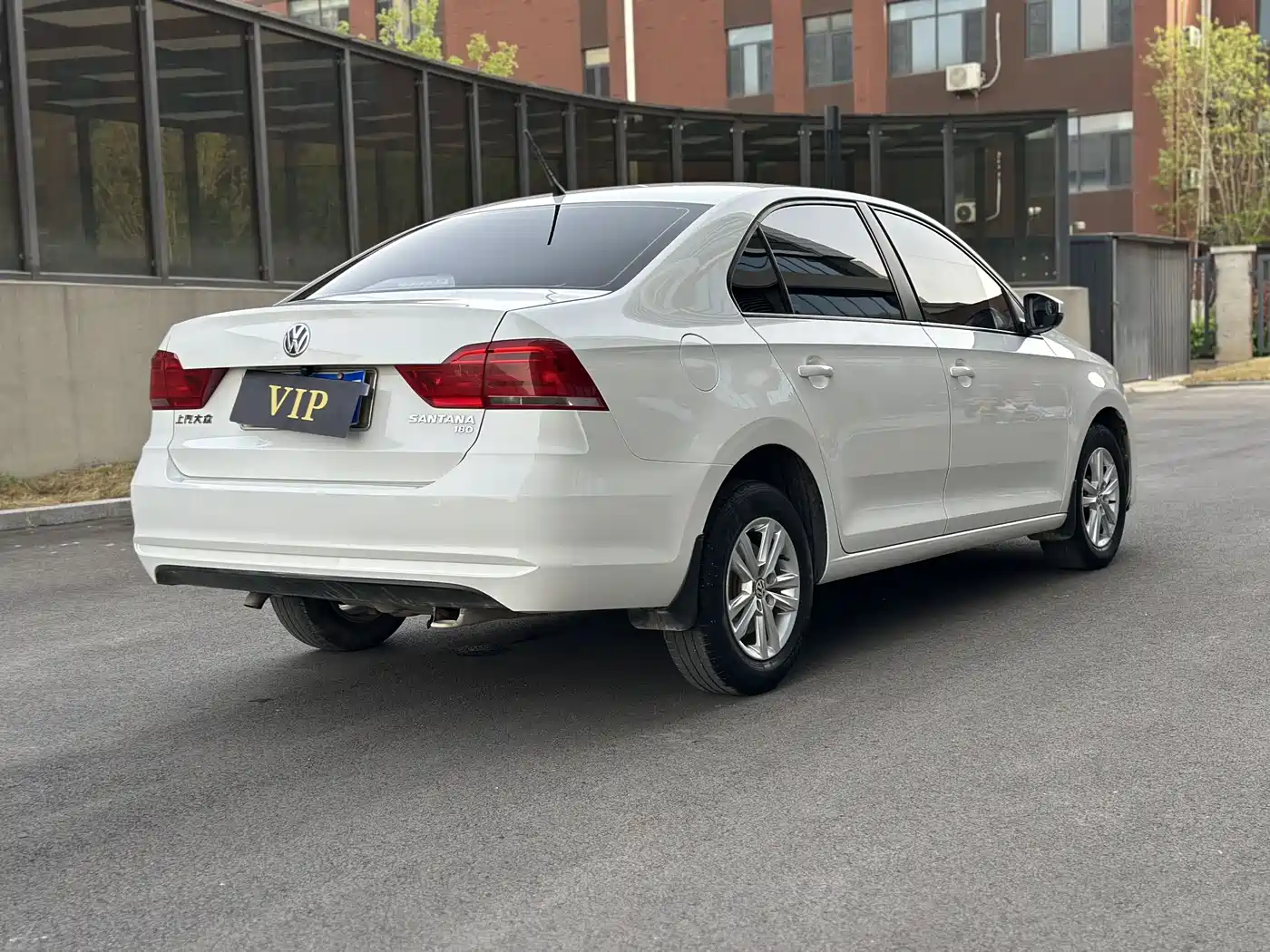 Volkswagen Santana 2016 1.6L Manual Trend Edition фото 5