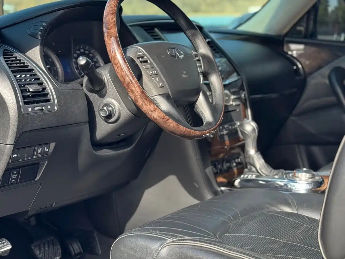 Infiniti QX80 2016 2013 5.6L 4WD