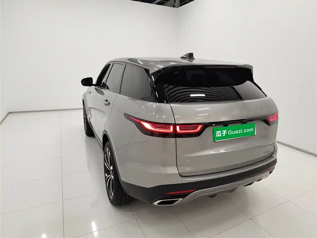 Land Rover Range Rover Evoque 2021 Range Rover Evoque L 249PS R-Dynamic SE Luxury Edition фото 5