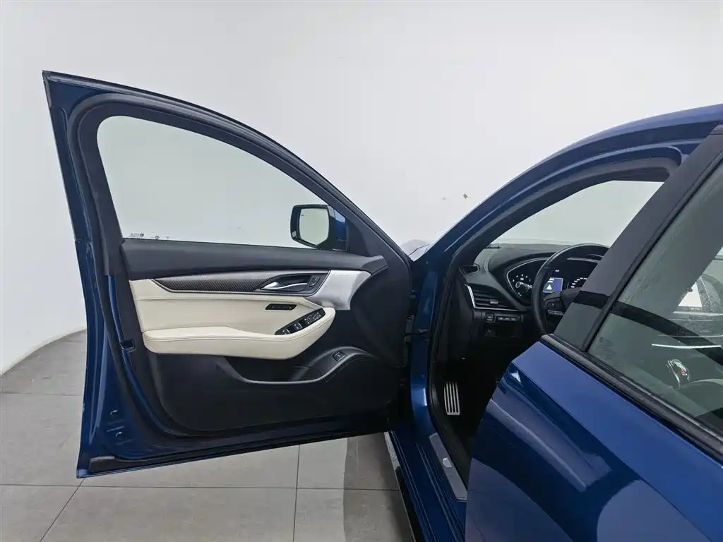 Cadillac CT5 2020 Facelift 28T Platinum Sport Edition фото 8