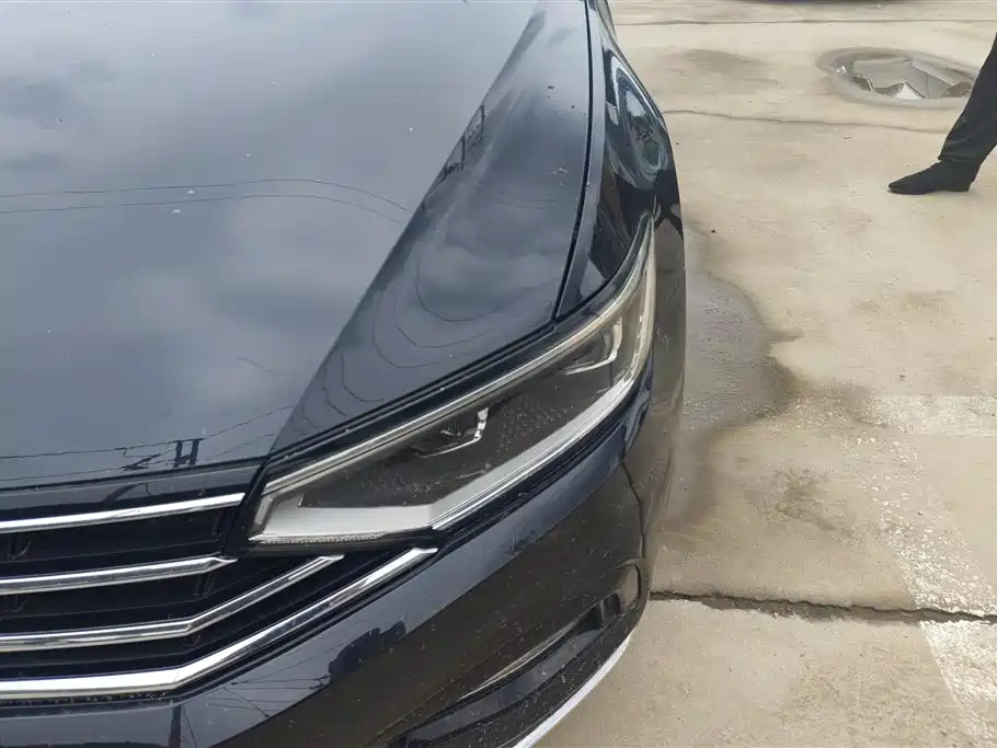 Volkswagen Magotan 2020 330TSI DSG Leading фото 5