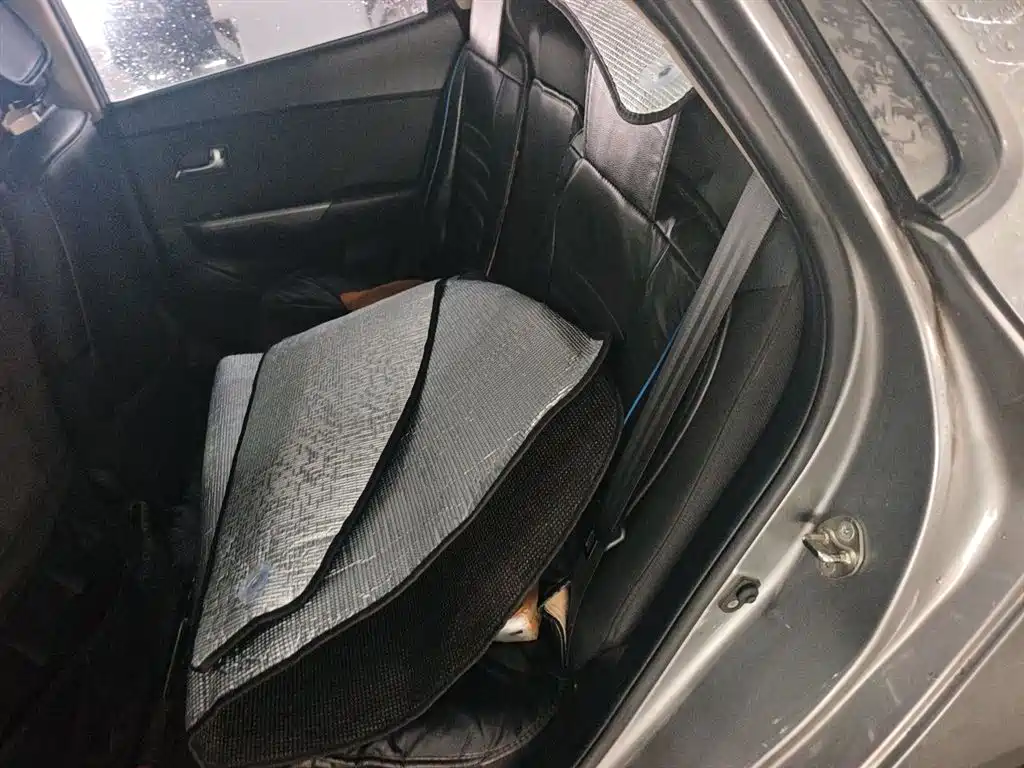Kia K2 2015 Sedan 1.4L MT GLS фото 13