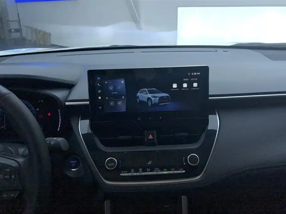 Toyota Corolla Cross 2023 Hybrid 2.0L Pioneer Edition фото 13