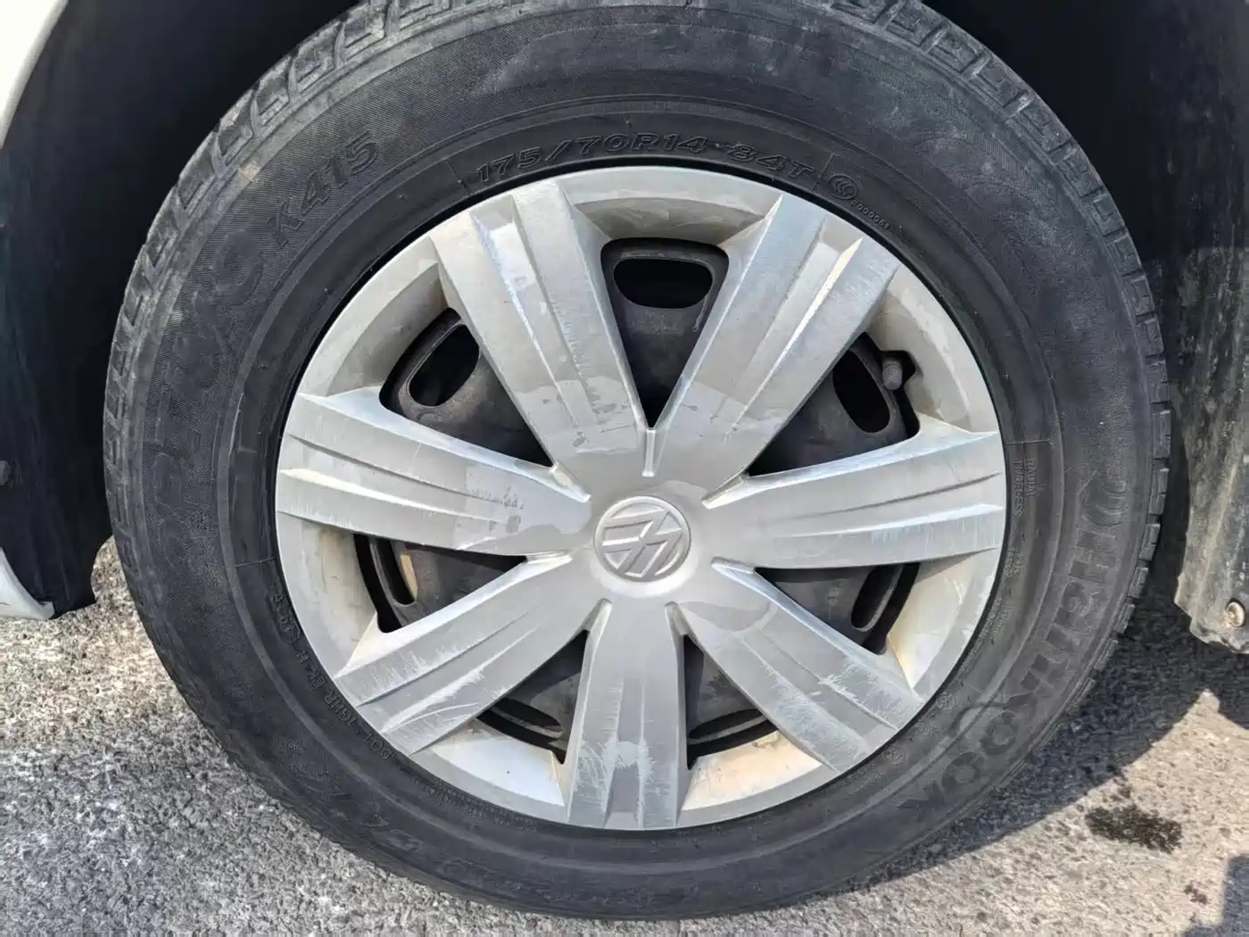 Volkswagen Jetta 2015 1.6L Manual Trend фото 21