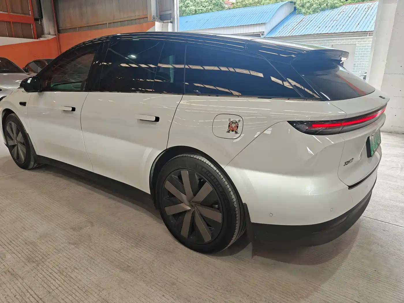 Li Auto i6 2025 2025 4WD Base Model
