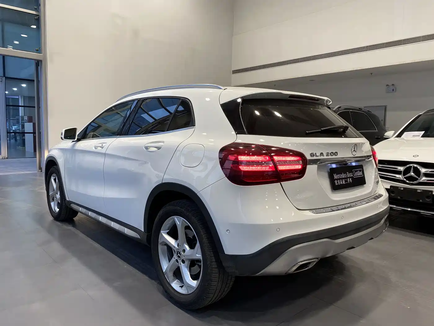 Mercedes-Benz GLA 2017 GLA 200 Dynamic фото 16