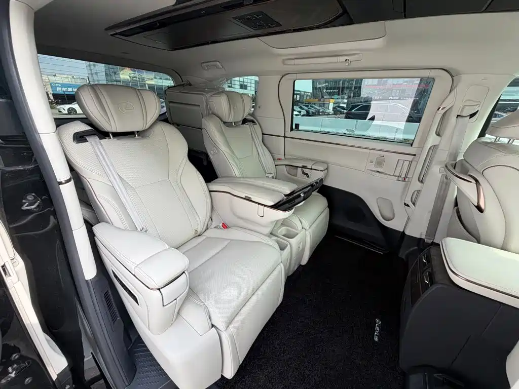 Lexus LM 2025 2025 Model 500h Six-Seater Prestige Edition