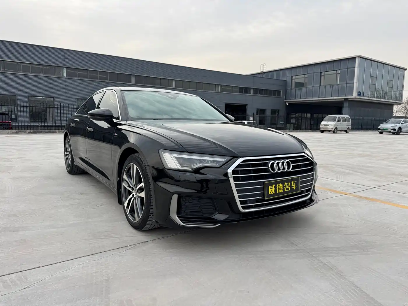 Audi A6L 2019 40 TFSI Luxury Dynamic фото 3