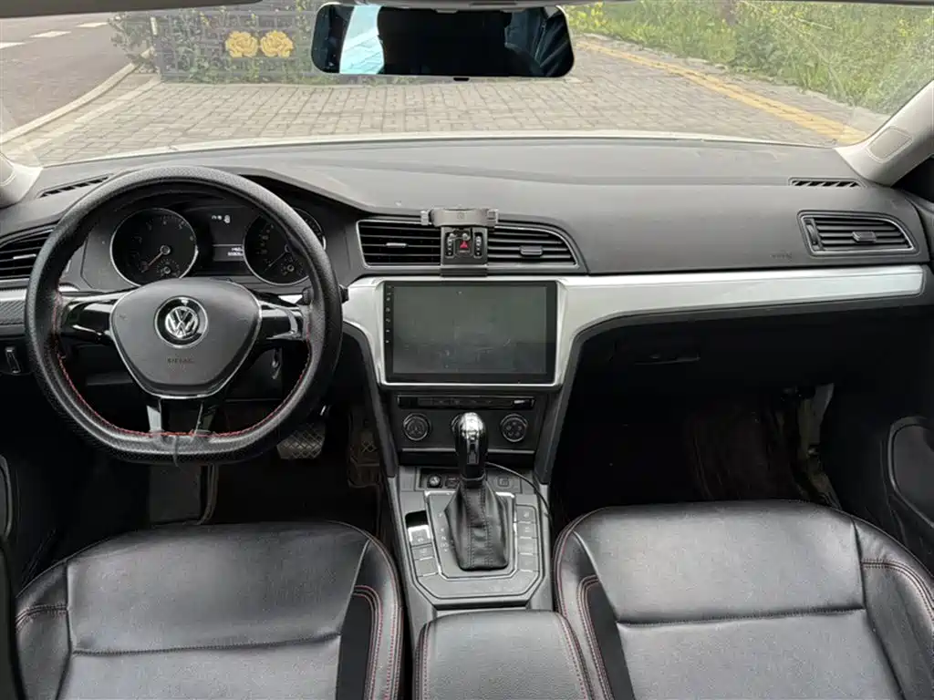 Volkswagen Lamando 2018 230TSI DSG Trend Edition фото 13