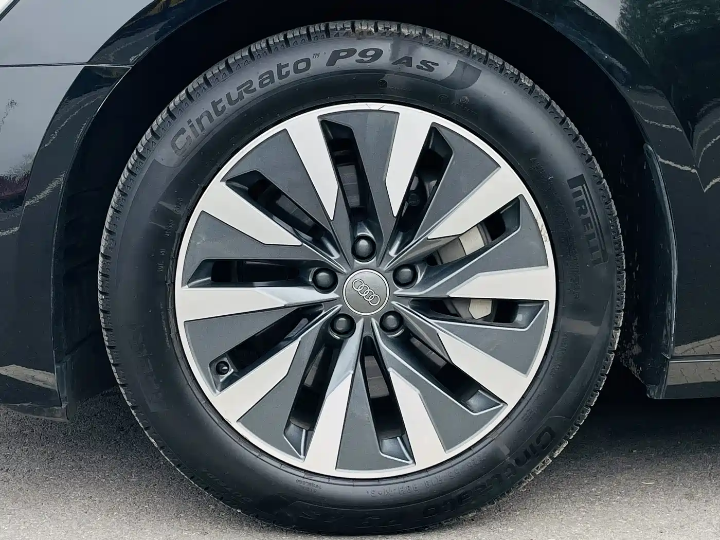 Audi A6L 2021 45 TFSI Exclusive Elegance фото 29
