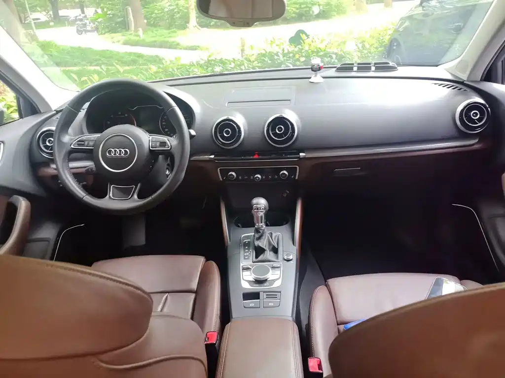 Фото 10 - Audi A3 (Import)
