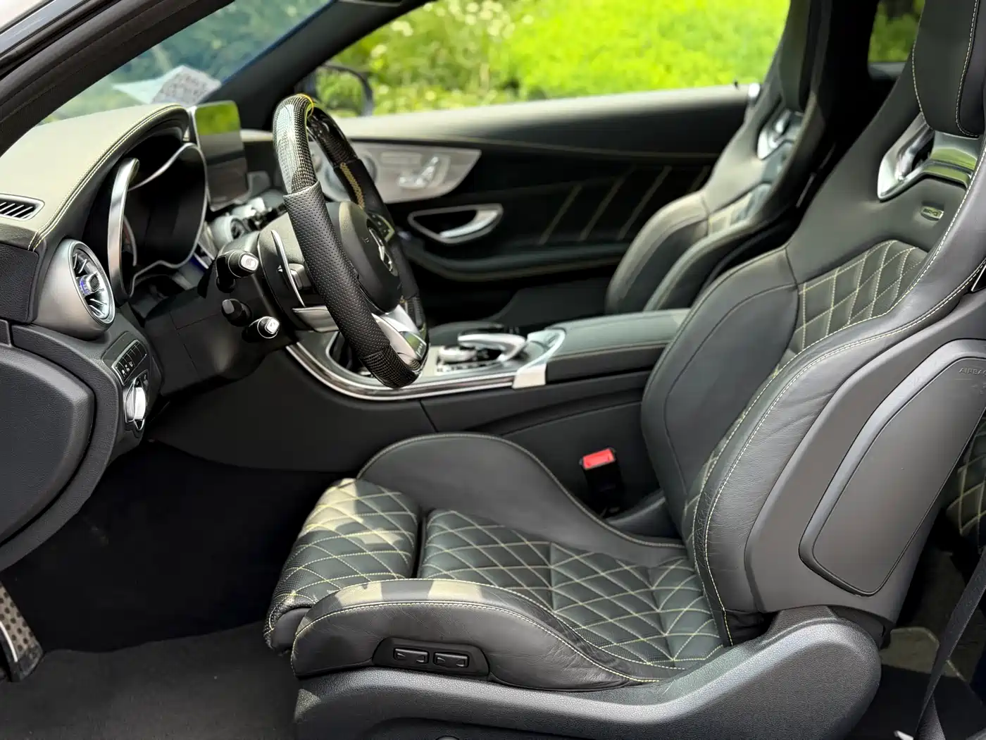 Mercedes-Benz C-Class AMG 2016 AMG C 63 S Coupe Limited Special Edition фото 10
