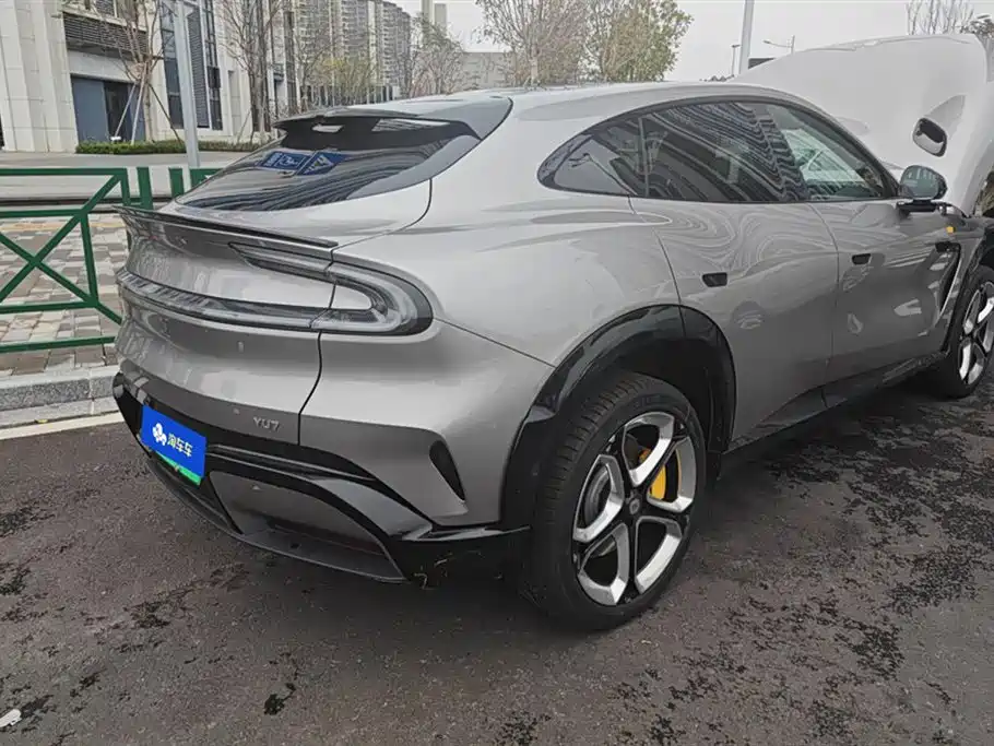 XIAOMI CAR XIAOMI YU7