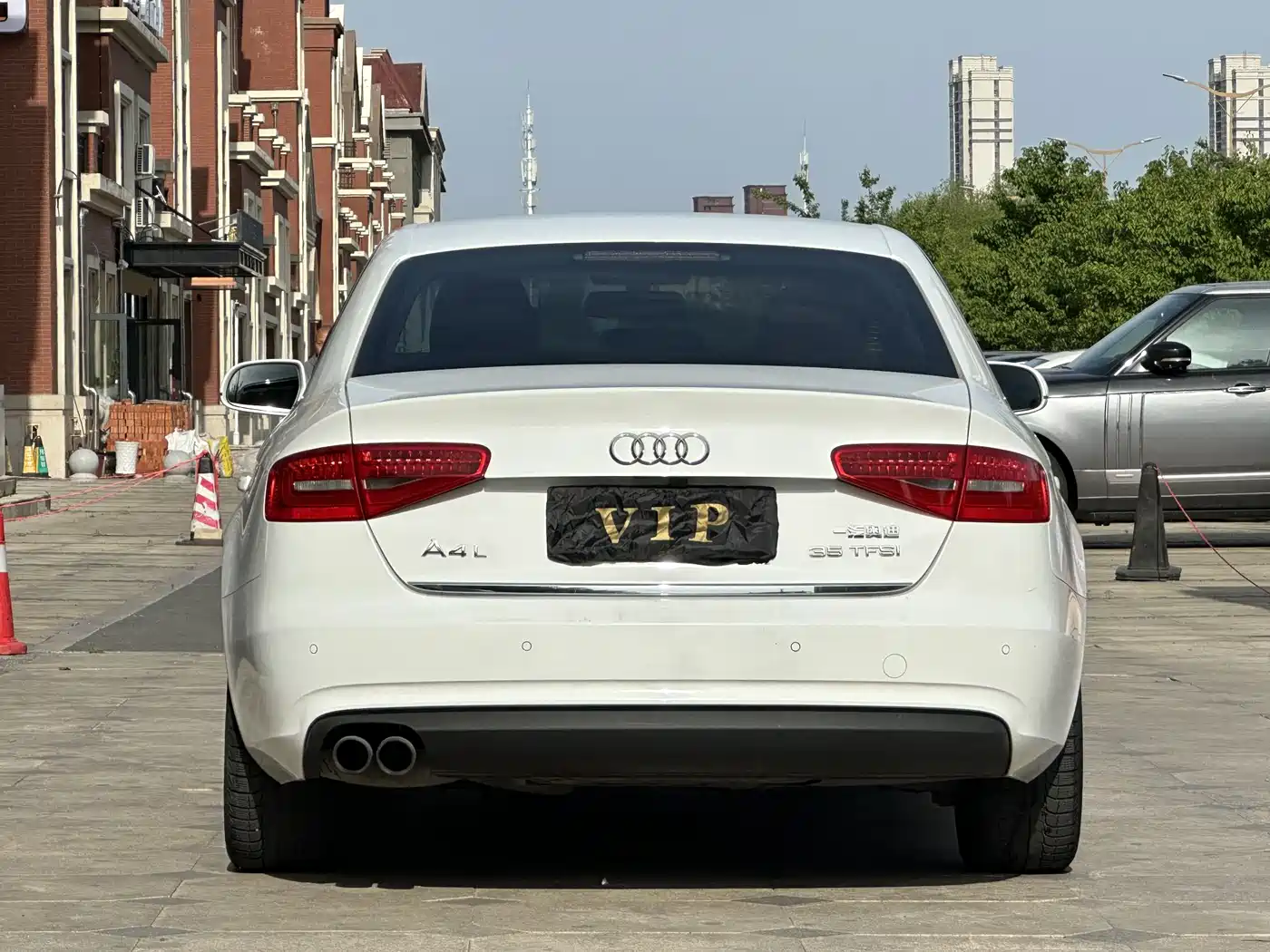 Audi A4L 2015 35 TFSI Auto Comfort фото 5