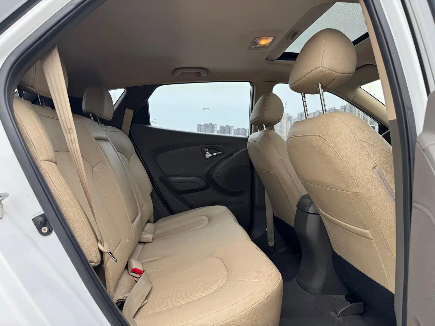 Hyundai Beijing Hyundai ix35 2013 2.0L Auto 2WD Smart GLS China IV фото 12