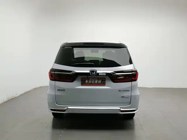 Honda Elysion 2024 2.0L e:HEV Luxury Edition — фото 4