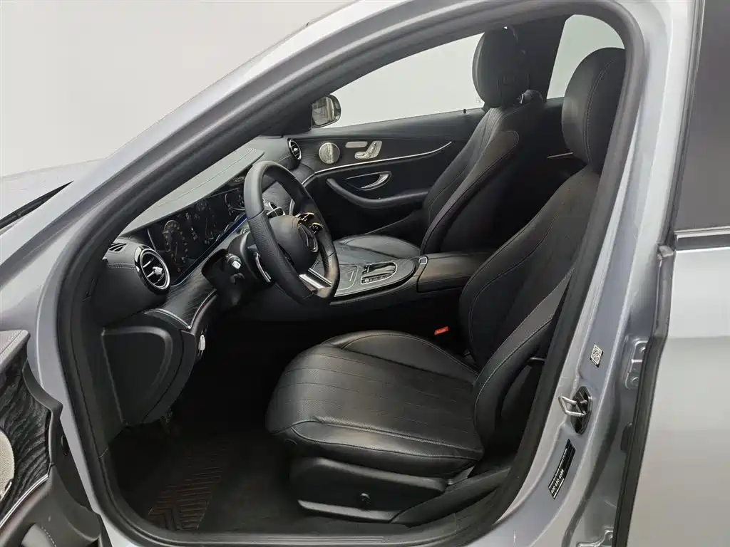 MERCEDES-BENZ E-CLASS (IMPORTED)