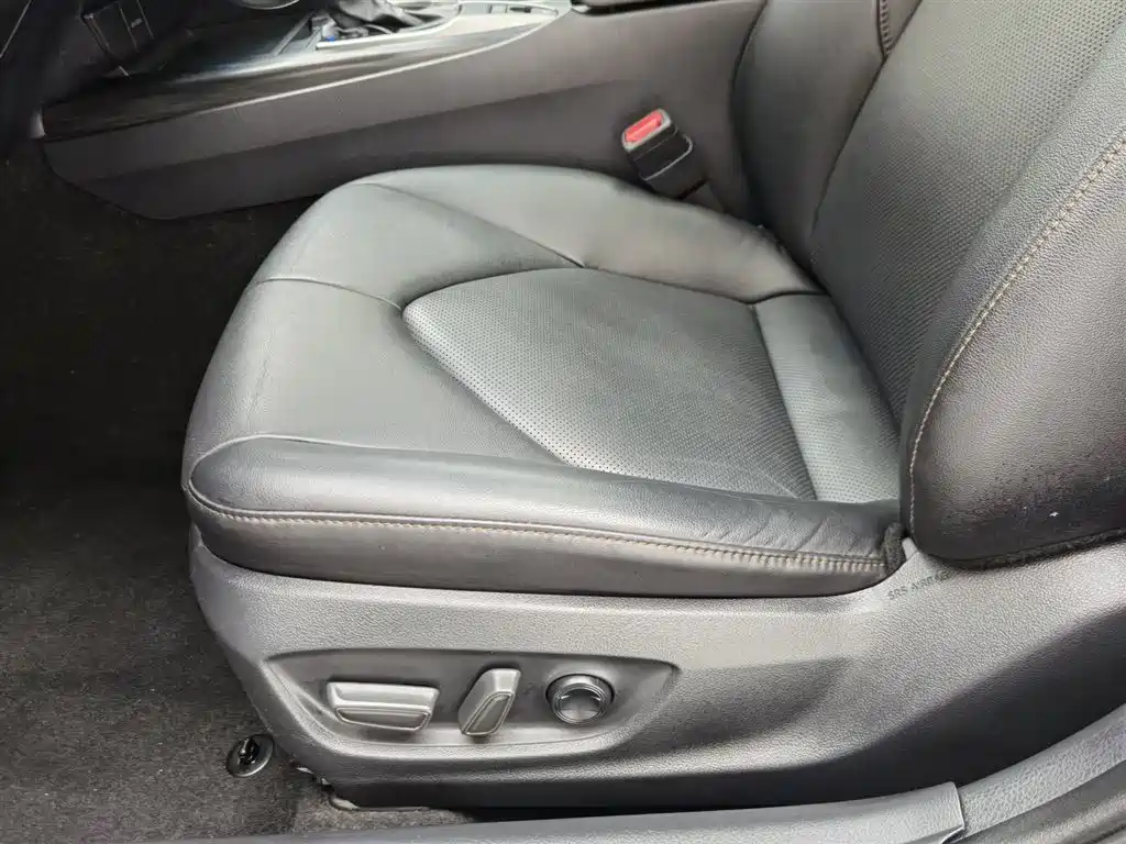 Toyota Camry 2022 2.0GVP Leading Edition фото 20