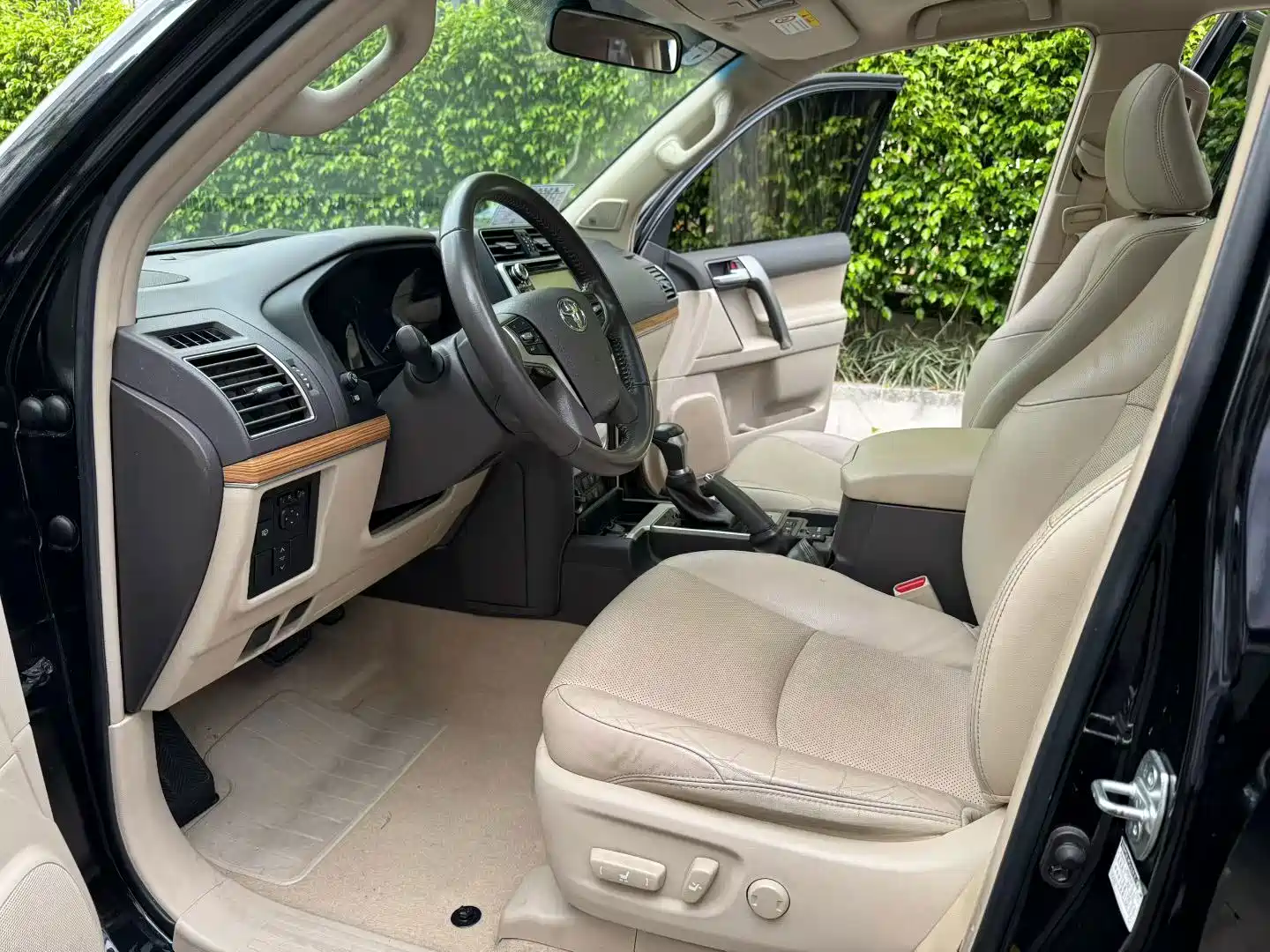 Фото 7 - Toyota Prado