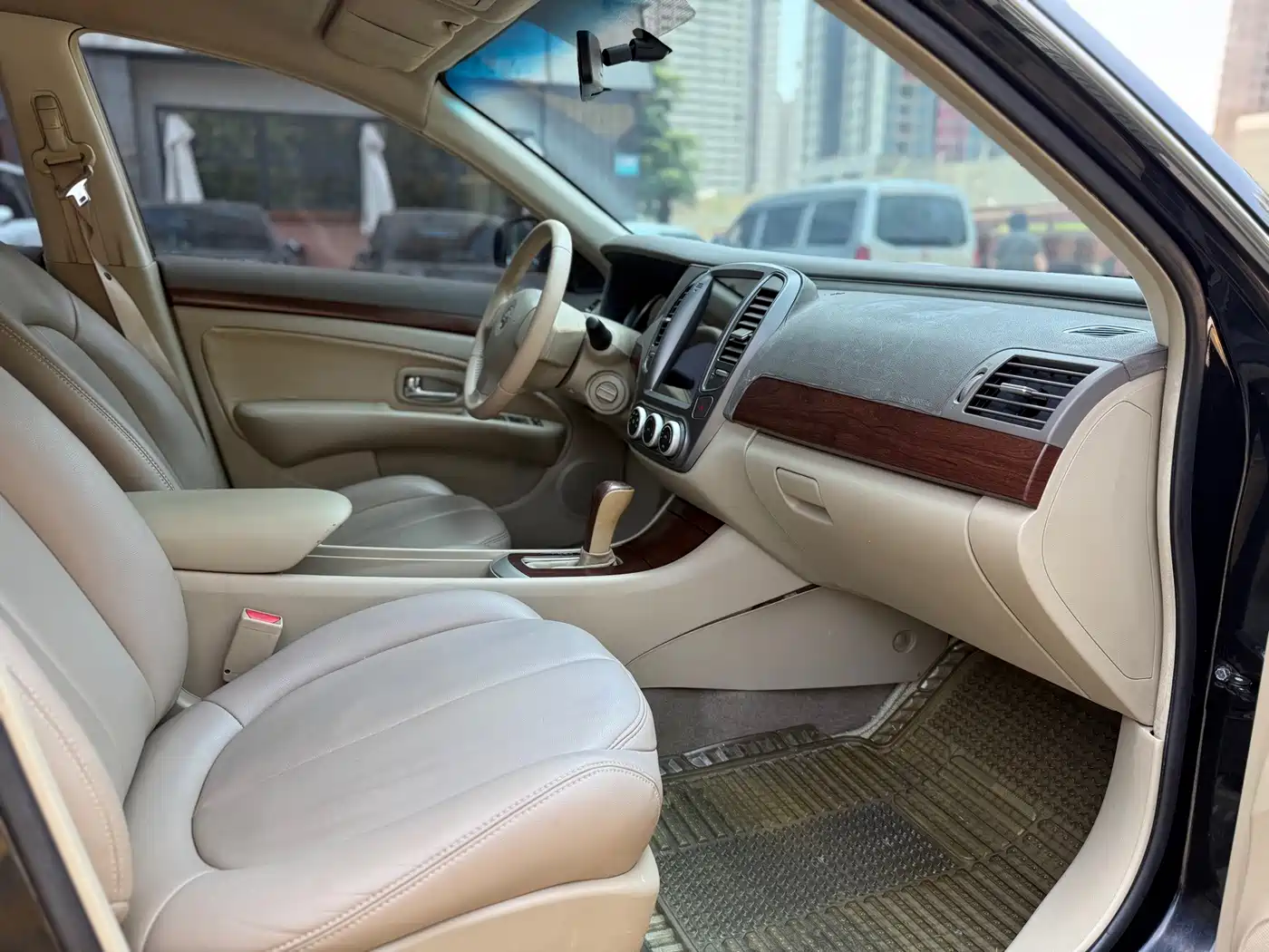 صورة 5 - Nissan Sylphy
