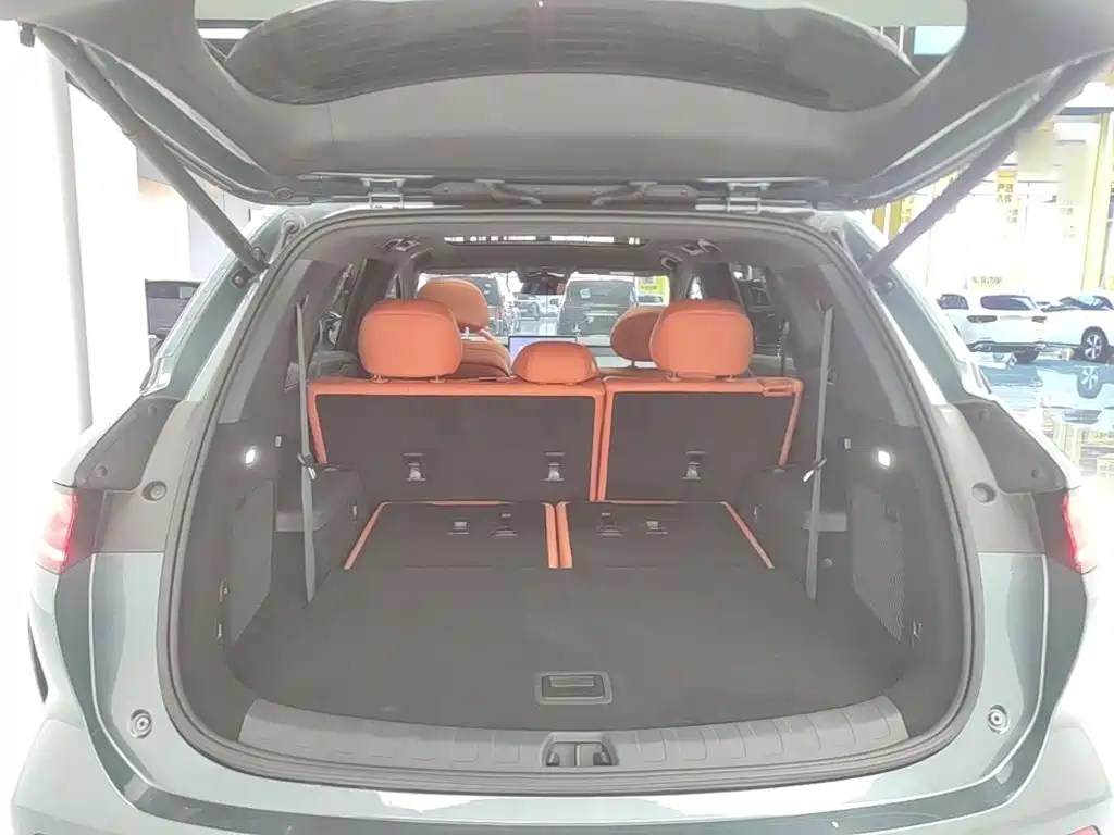 BYD Tang L 2025 2025 DM 175KM Drone Player Edition